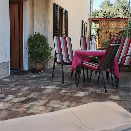 Edi Appartement Pula
