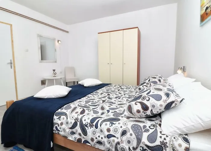 Edi Appartamento Pola